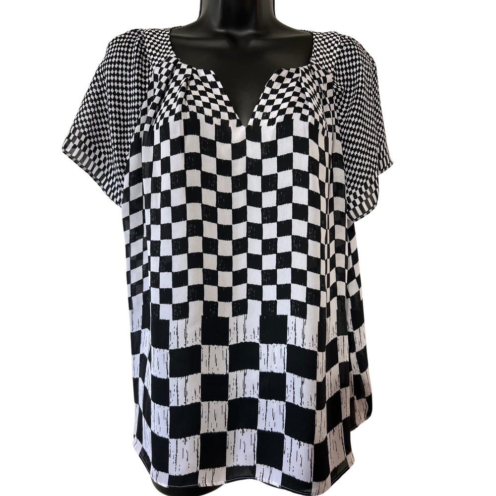 Worthington Womens Plus Size PXL Black White Checkerboard Short Sleeve V‎ Neck